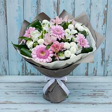 Букет цветов из:  Герберы, Альстромерии и Хризантемы #REPLACE_PRED# Ханской