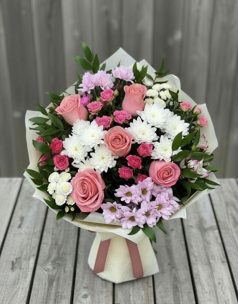 Букет цветов из: Альстромерии, Гвоздики, Розы и Хризантемы в Ханской
