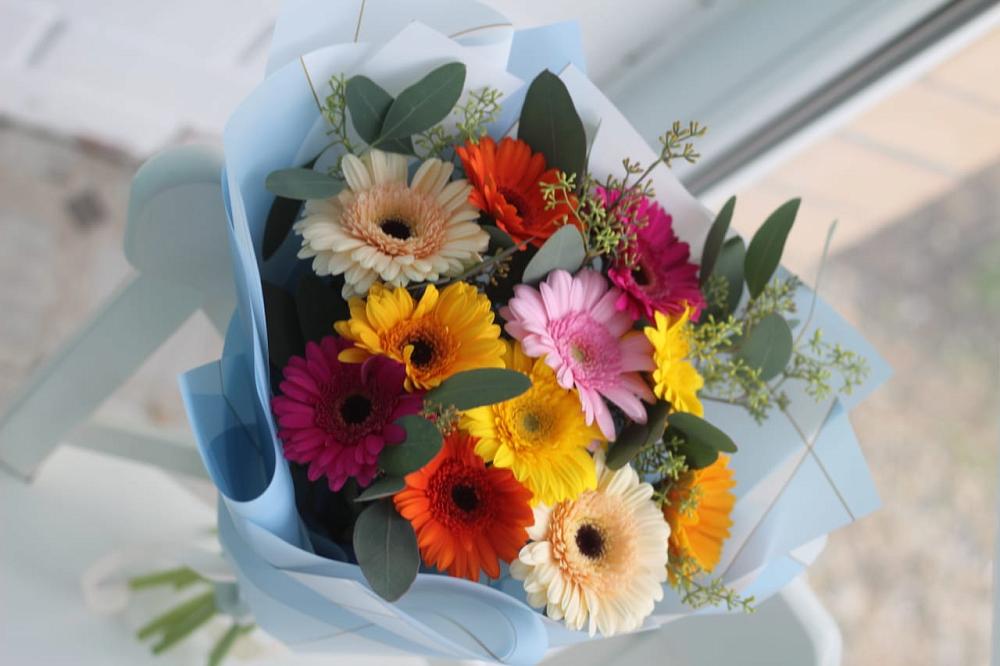 Букет цветов из: Герберы в Ханской