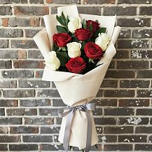 Букет цветов из:  Розы в Ханской