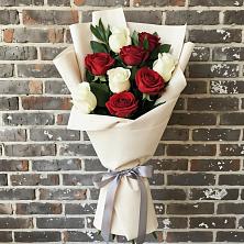 Букет цветов из:  Розы в Ханской