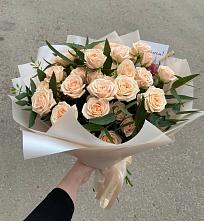 Букет Кремовые розы Латте в Ханской