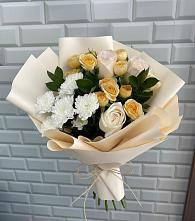 Букет цветов из:  Розы и Хризантемы в Ханской