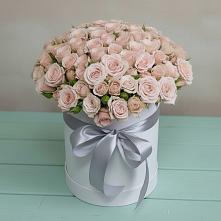 Цветочная композиция из Розы в шляпной коробке в Ханской