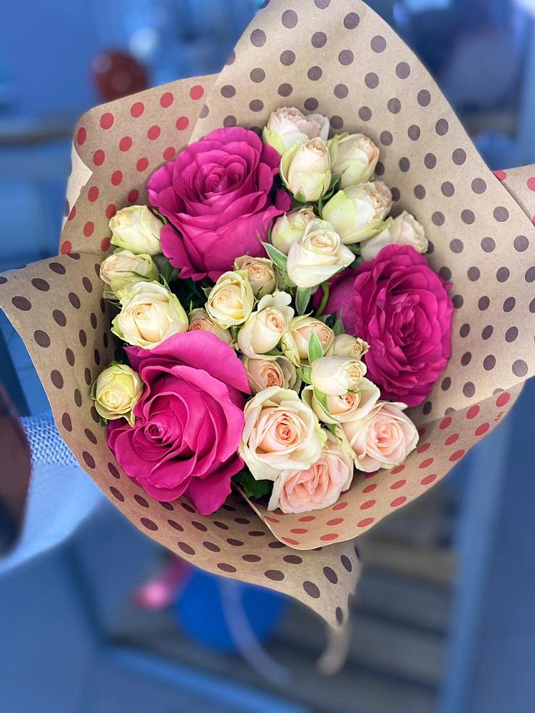 Букет цветов из: Розы в Ханской