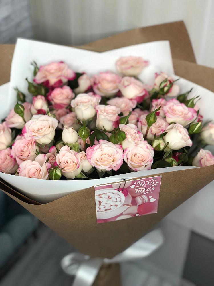 Букет цветов из: Розы в Ханской