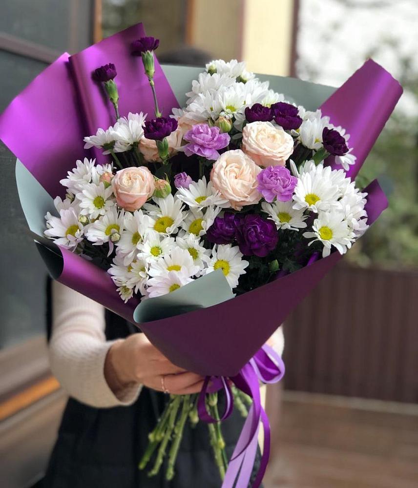Букет цветов из: Хризантемы, Гвоздики и Розы в Ханской