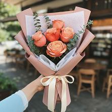 Букет цветов из:  Розы в Ханской