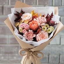 Букет цветов из:  Гвоздики, Хризантемы и Розы в Ханской