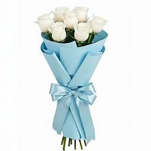 Букет 7 белых роз Проуд в Ханской