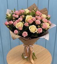 Букет цветов из:  Розы в Ханской