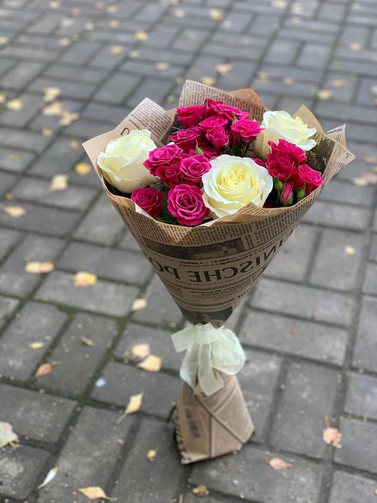 Букет цветов из: Розы в Ханской